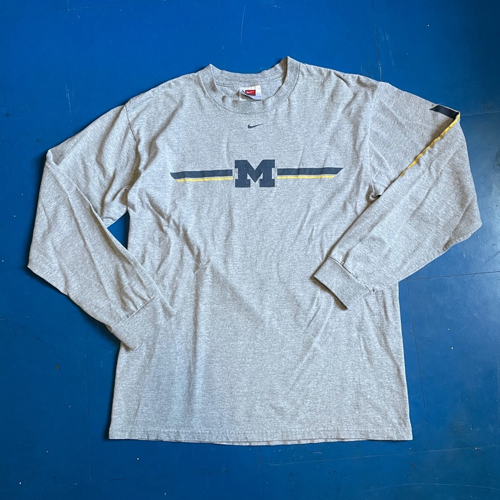 Vintage Nike University of Michigan Wolverines grey long sleeve shirt - Picture 1 of 4